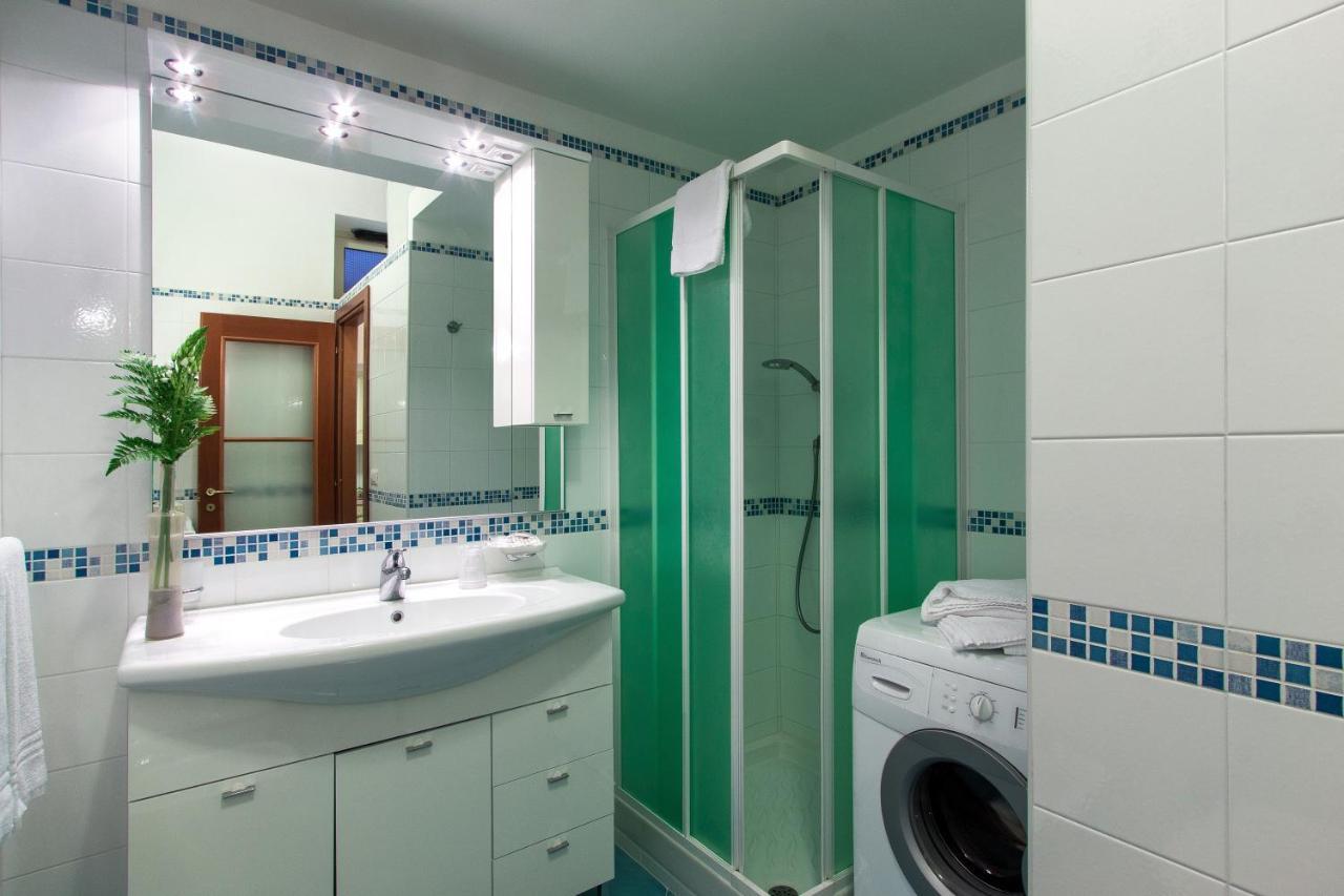 Comfy Apt 4 Sleeps Right In The Centre Sorrento Eksteriør billede
